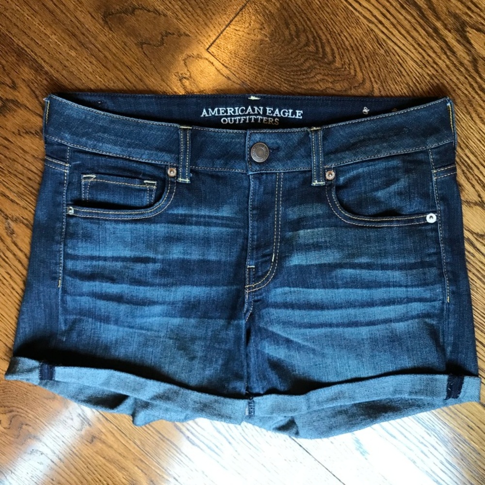 American Eagle Midi Shorts | Size 10 | Like NEW!